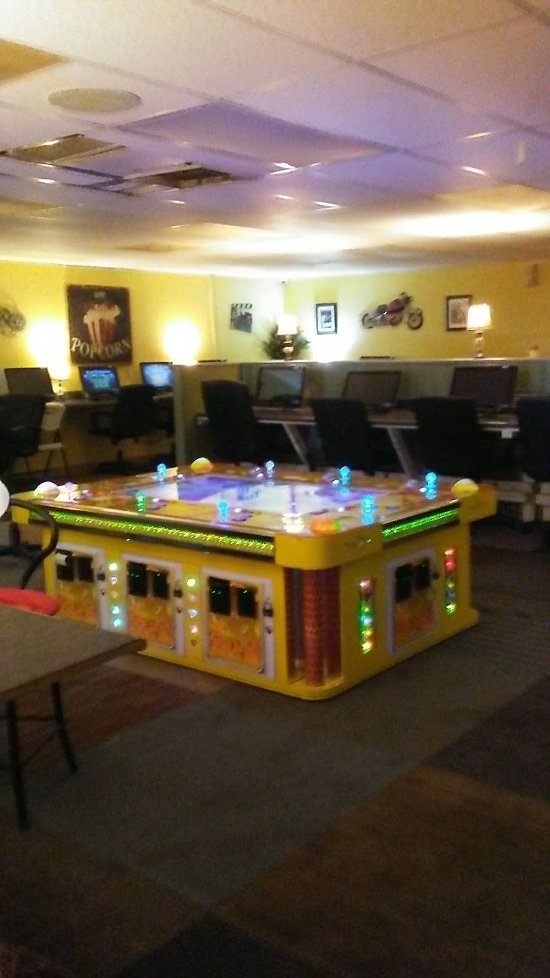 Internet Cafe photo 1
