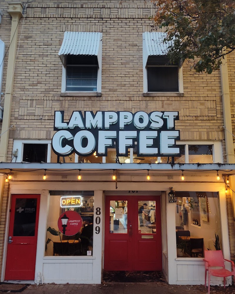 Lamppost Coffee photo 4