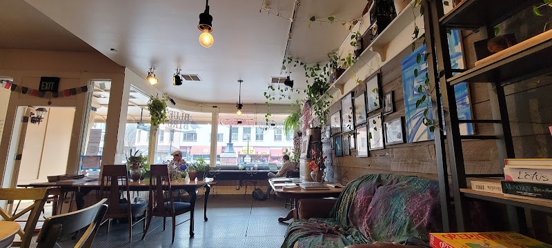 Bluebird Café photo 1