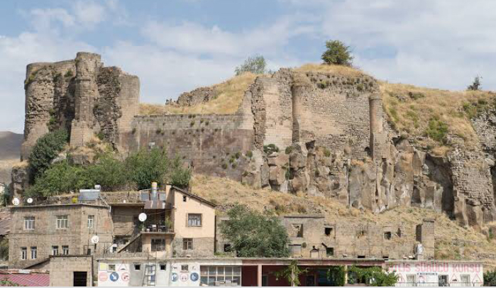 Bitlis Kalesi mekanı