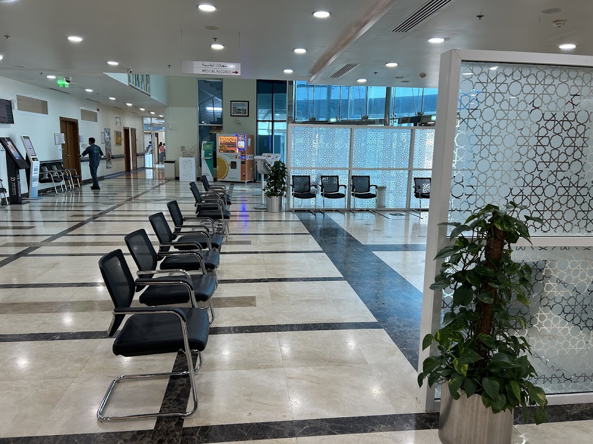 Al Barsha Health Center | مركز البرشاء الصحي 3