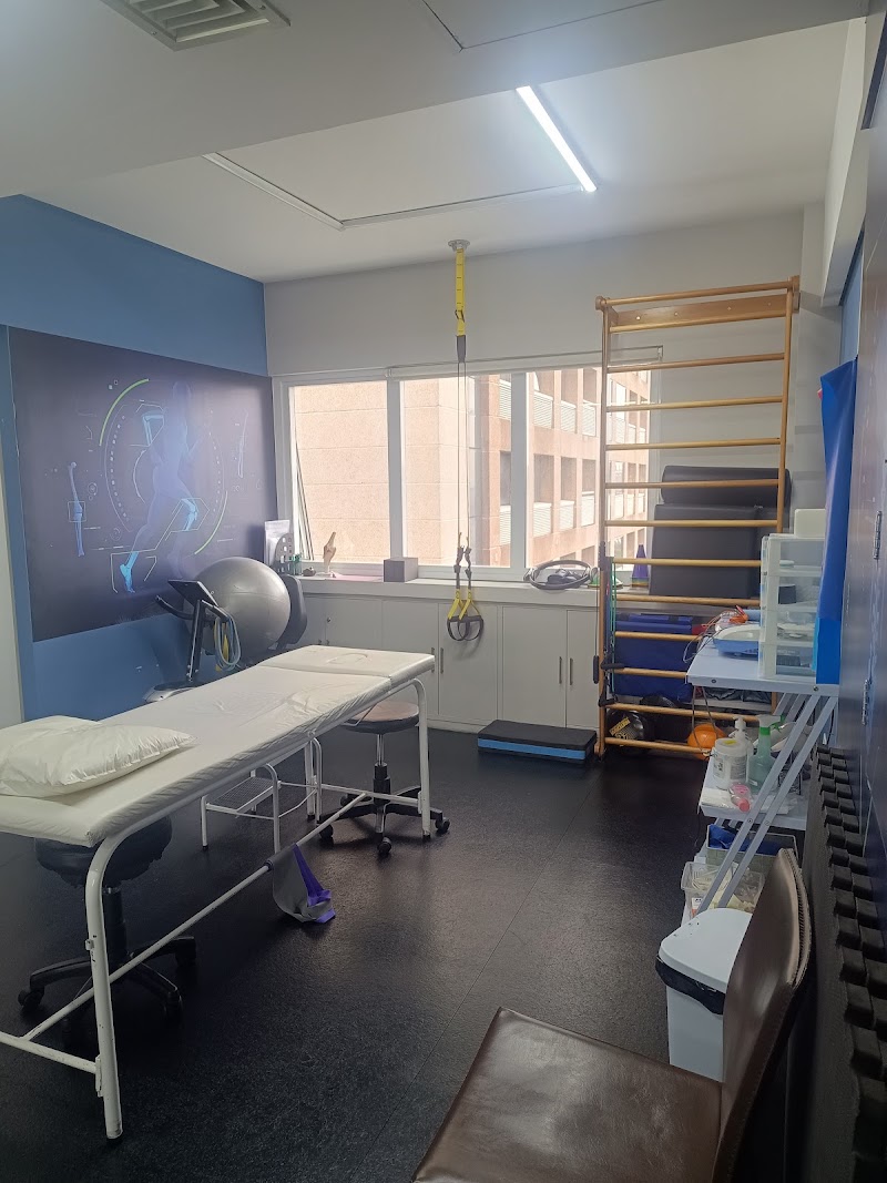 Foto de Dr Vitor Chadud-Ortopedia-Cirurgia de Ombro e Cotovelo - Fraturas