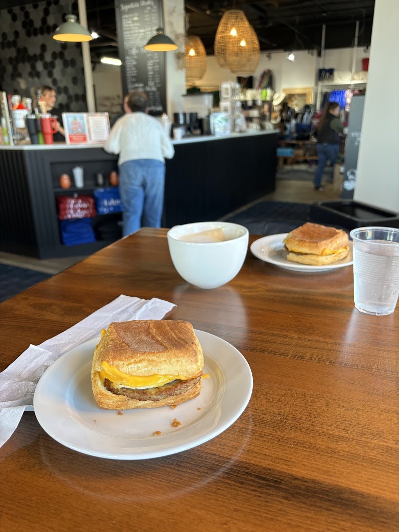 Edge Bar + Boutique photo 2