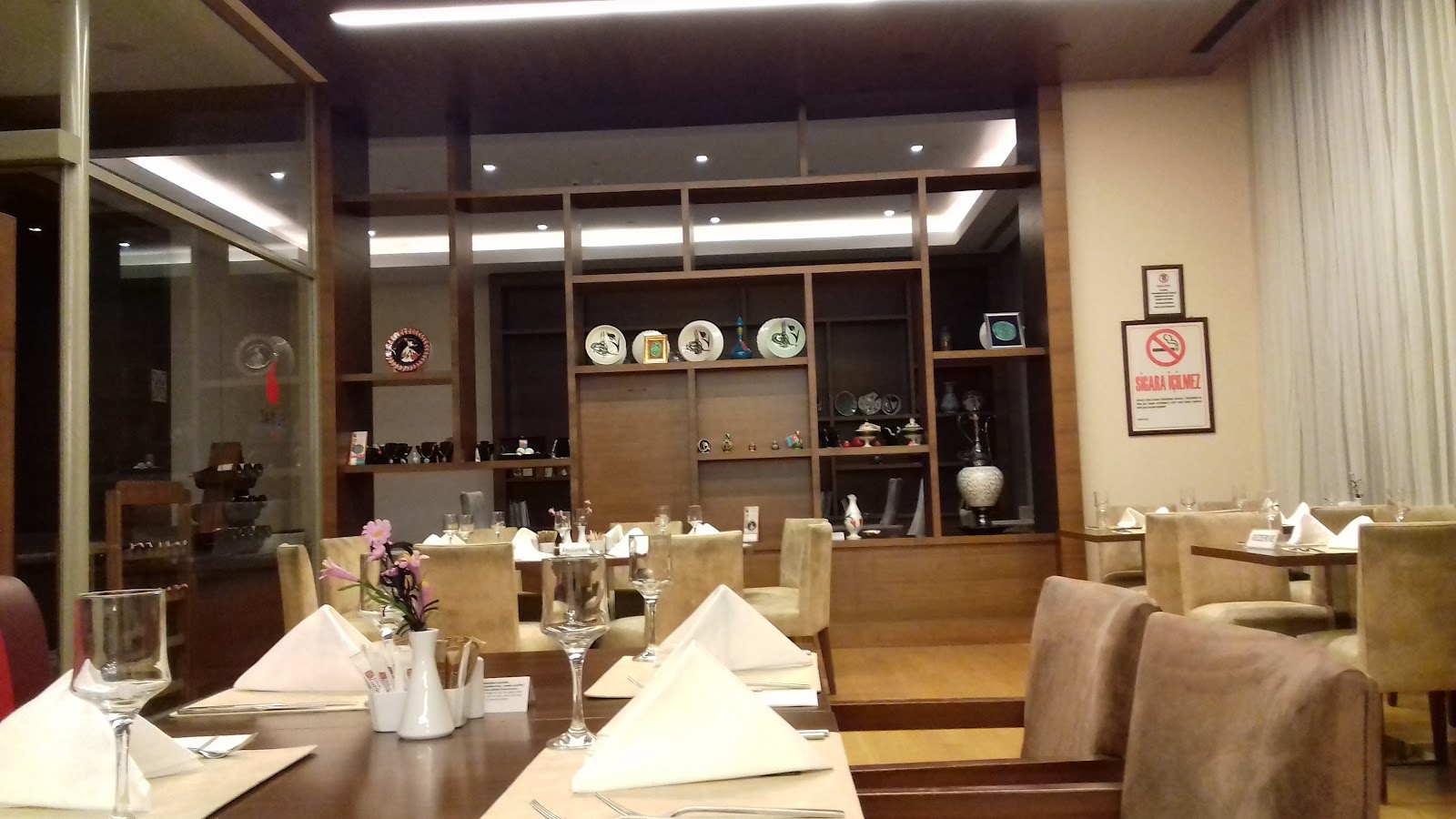 Sumac Grill mekanı