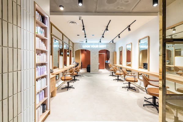 F&V Hairstylists/Barbers photo 2