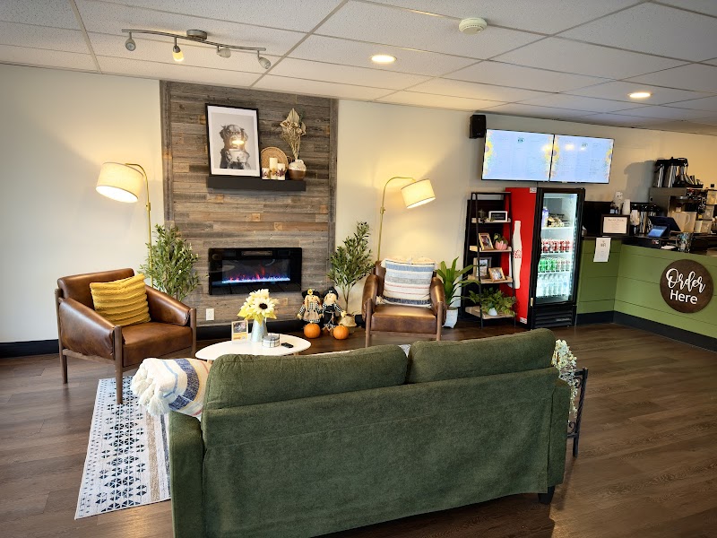 Mack's Golden Grounds photo 3