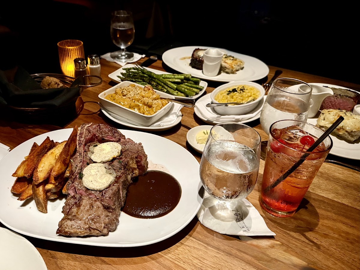 THE RANCH Restaurant photo 2