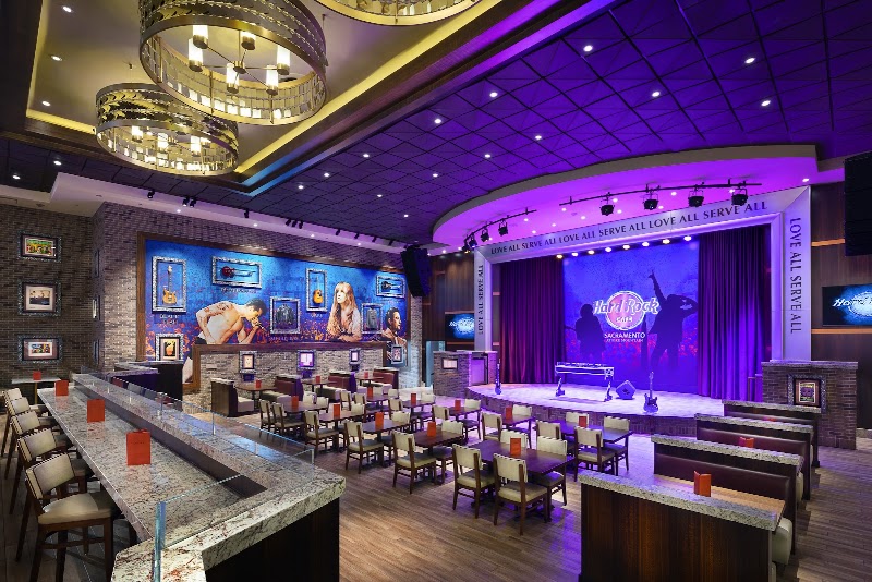 Hard Rock Cafe photo 1