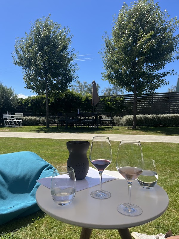 Rimapere Cellar Door & Vineyards