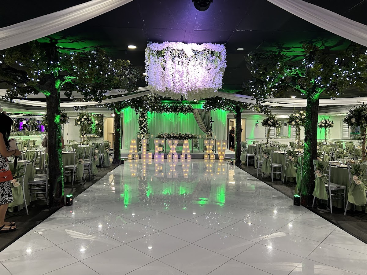 Royal Garden Banquets & Catering: Google Places image 2