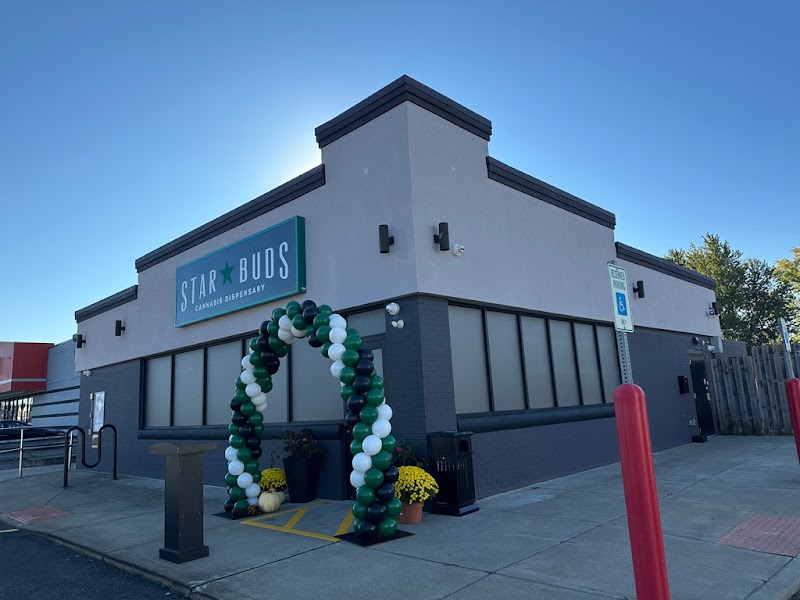Video tour of Star Buds Buffalo Dispensary retail environment