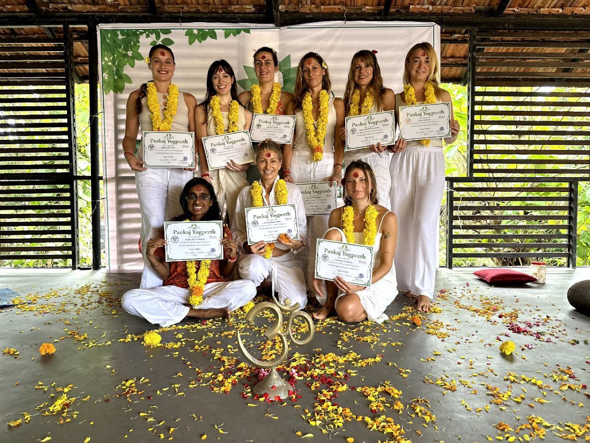200, 300 Hour Yoga Teacher Training Nepal - Pankaj Yogpeeth