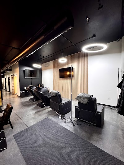 Peak HRT & IV Drip Lounge- Weight loss, Testosterone and Hormone therapy of Summit County photo 6