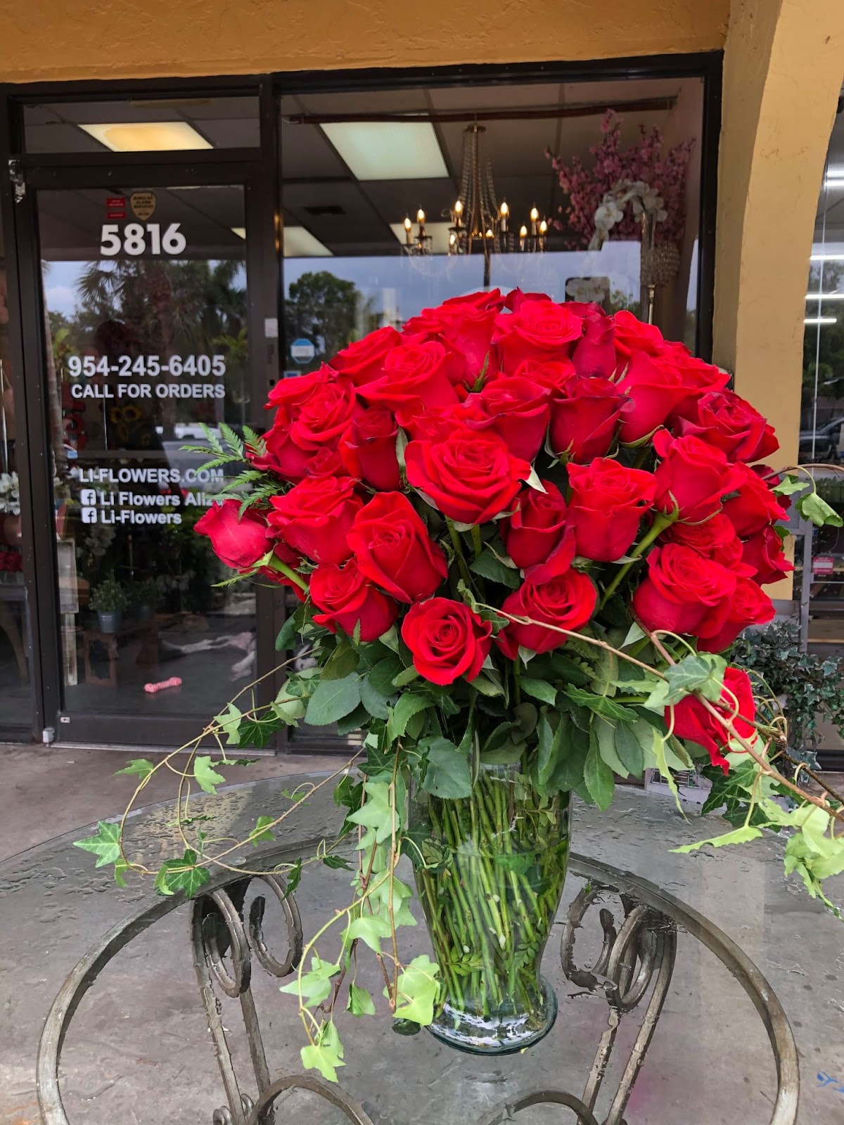 Li-Flowers: Google Places image 2