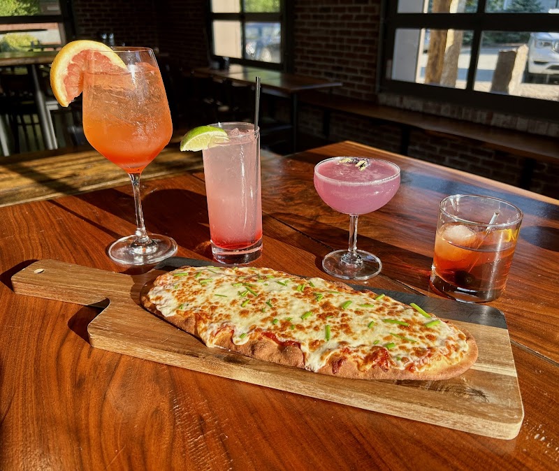 YoYo's Coffee & Bar photo 2