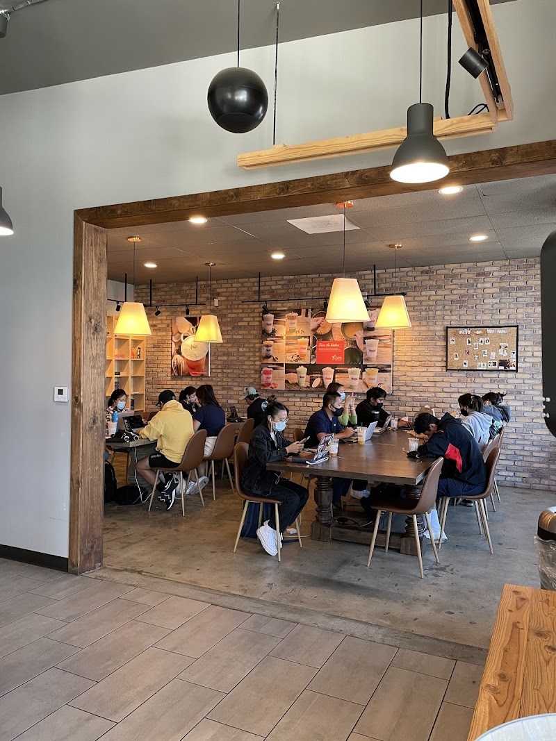 7 Leaves Cafe photo 1