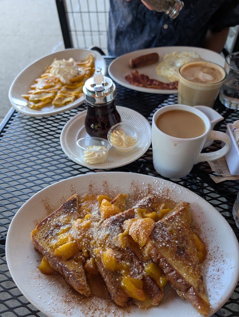 Sweet Orange Pancake House & Cafe photo 3