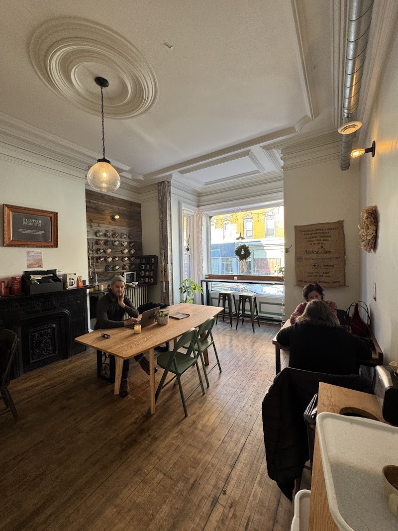 Catapult Coffee & Studio photo 4