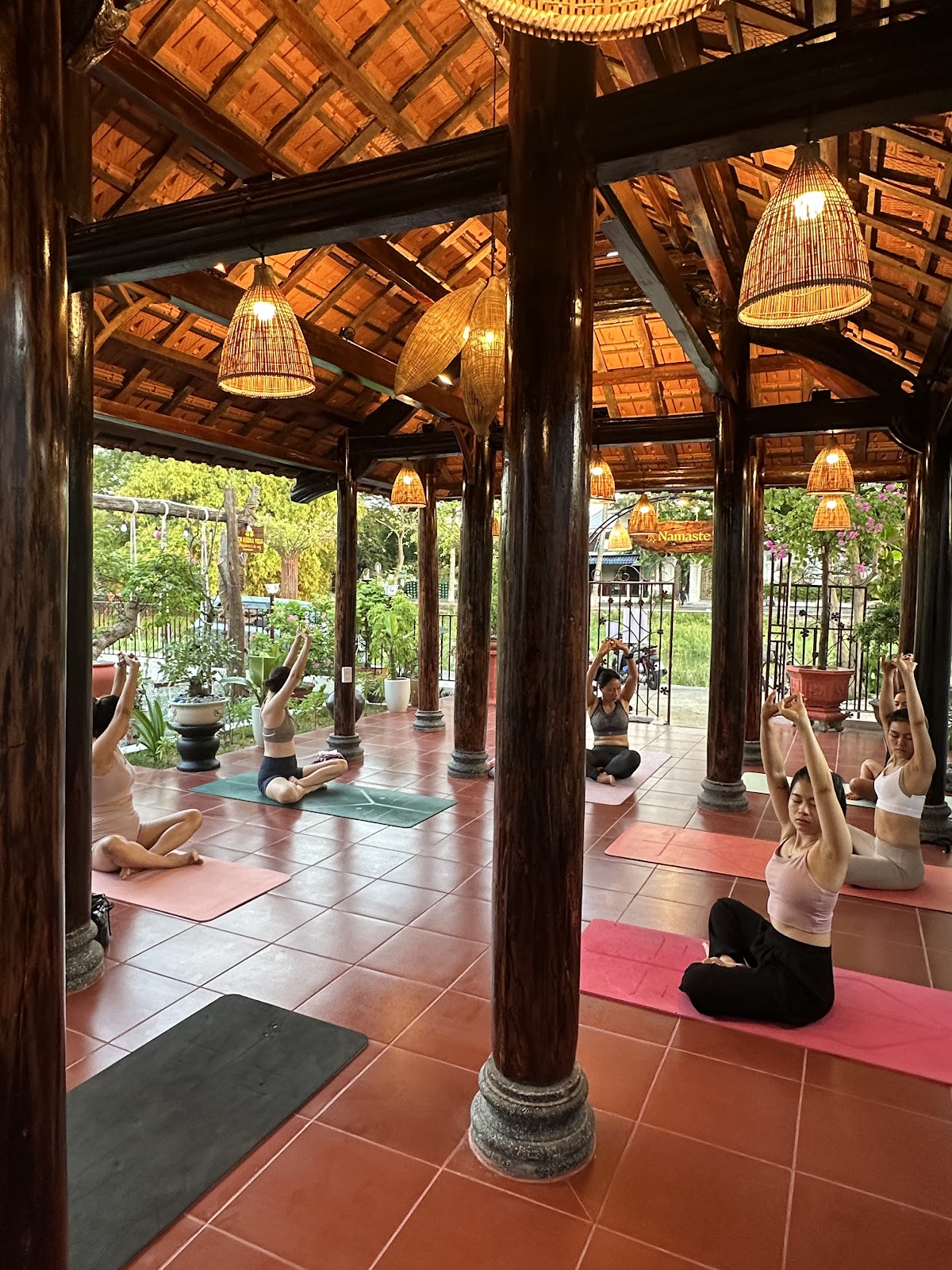 Zen Yoga - Cafe & Vegetarian — 3