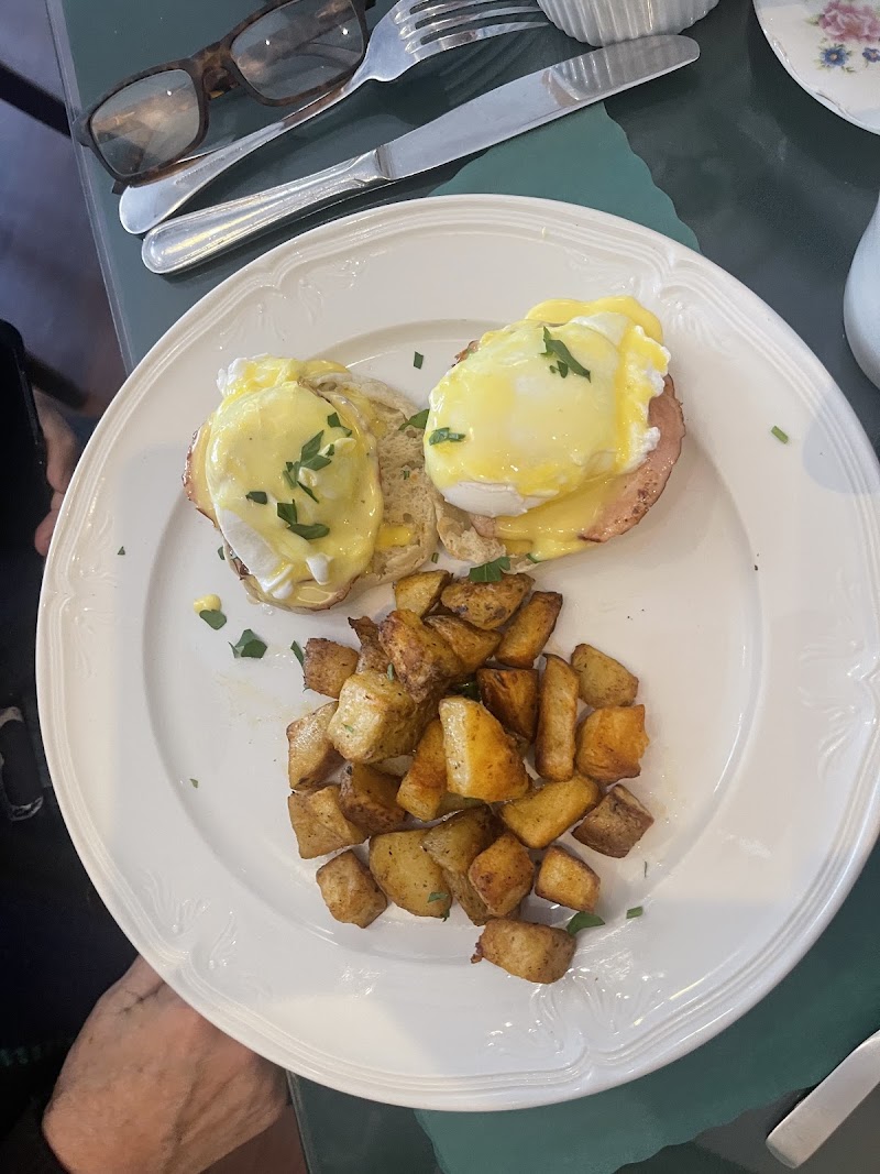 Beacon Falls Cafe photo 3