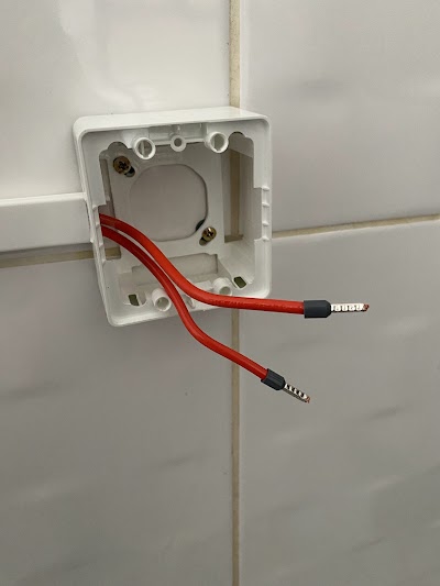 Foto de ELETRICISTA | Técnico Eletricista CFT – Curitiba