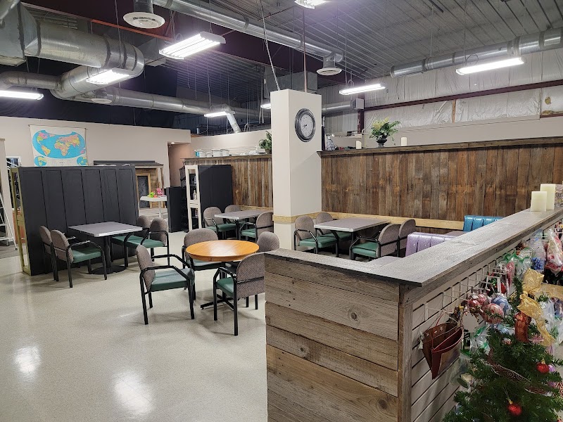 GME Thrift Emporium photo 4