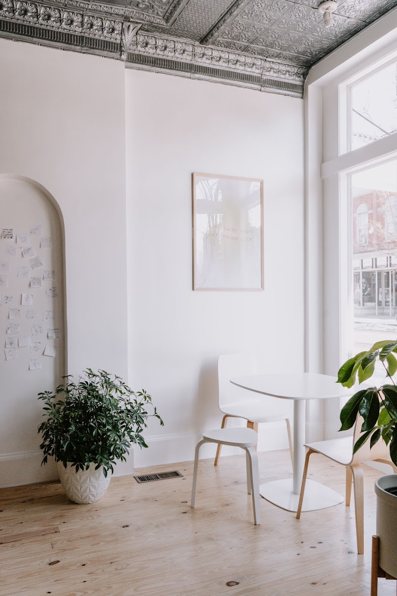 Matcha Thomas photo 1