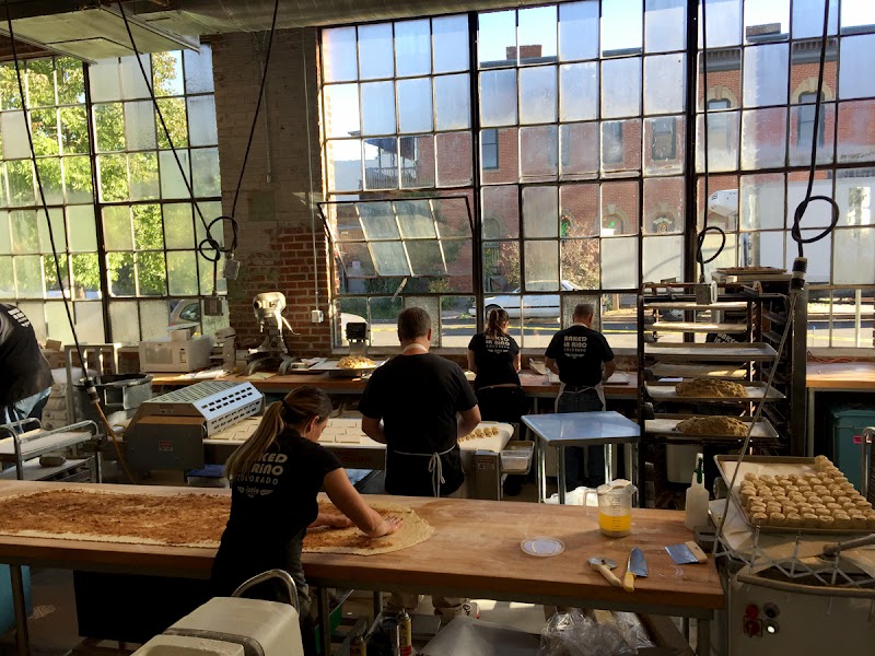 Izzio Bakery Central Market photo 1