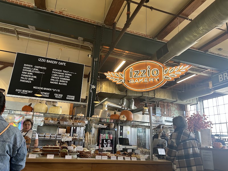 Izzio Bakery Central Market photo 4