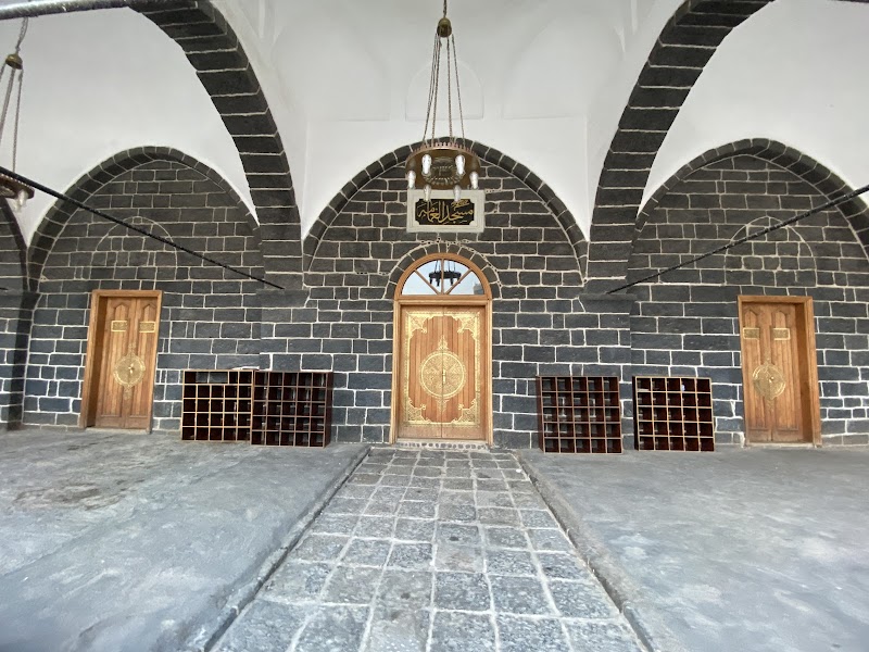 Mosque of Al-Ghamama photo 6