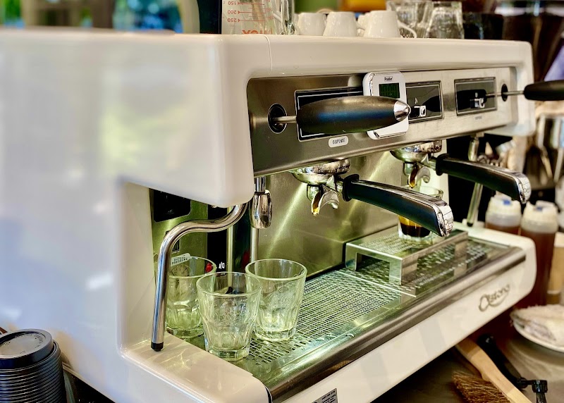 H. Cheval Coffee photo 3