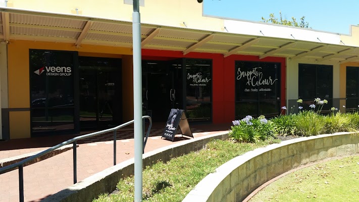 Snippets of Colour photo 3