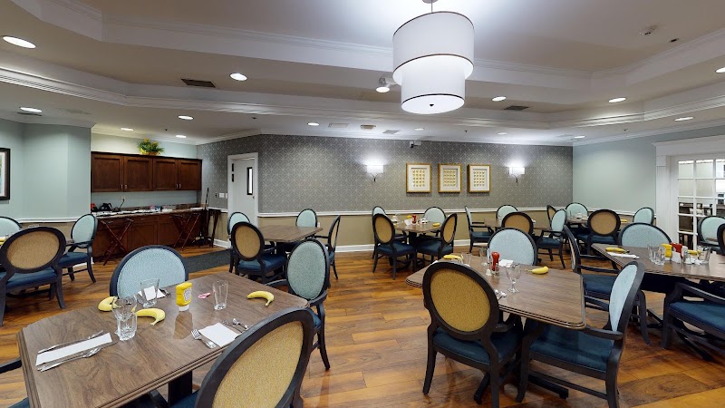 The Colonnade At Northdale