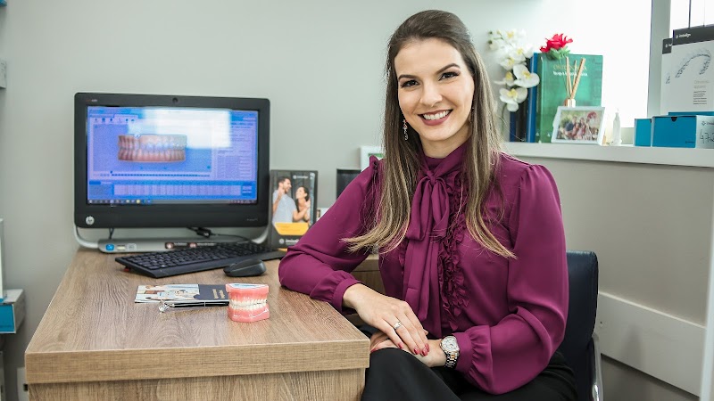 Dra. Marjore Viana Ortodontia