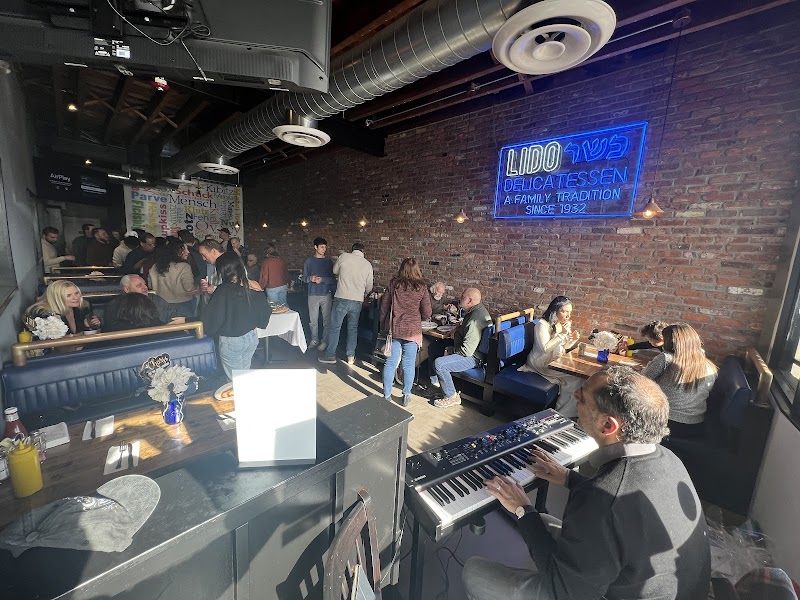 Lido Kosher Delicatessen photo 8