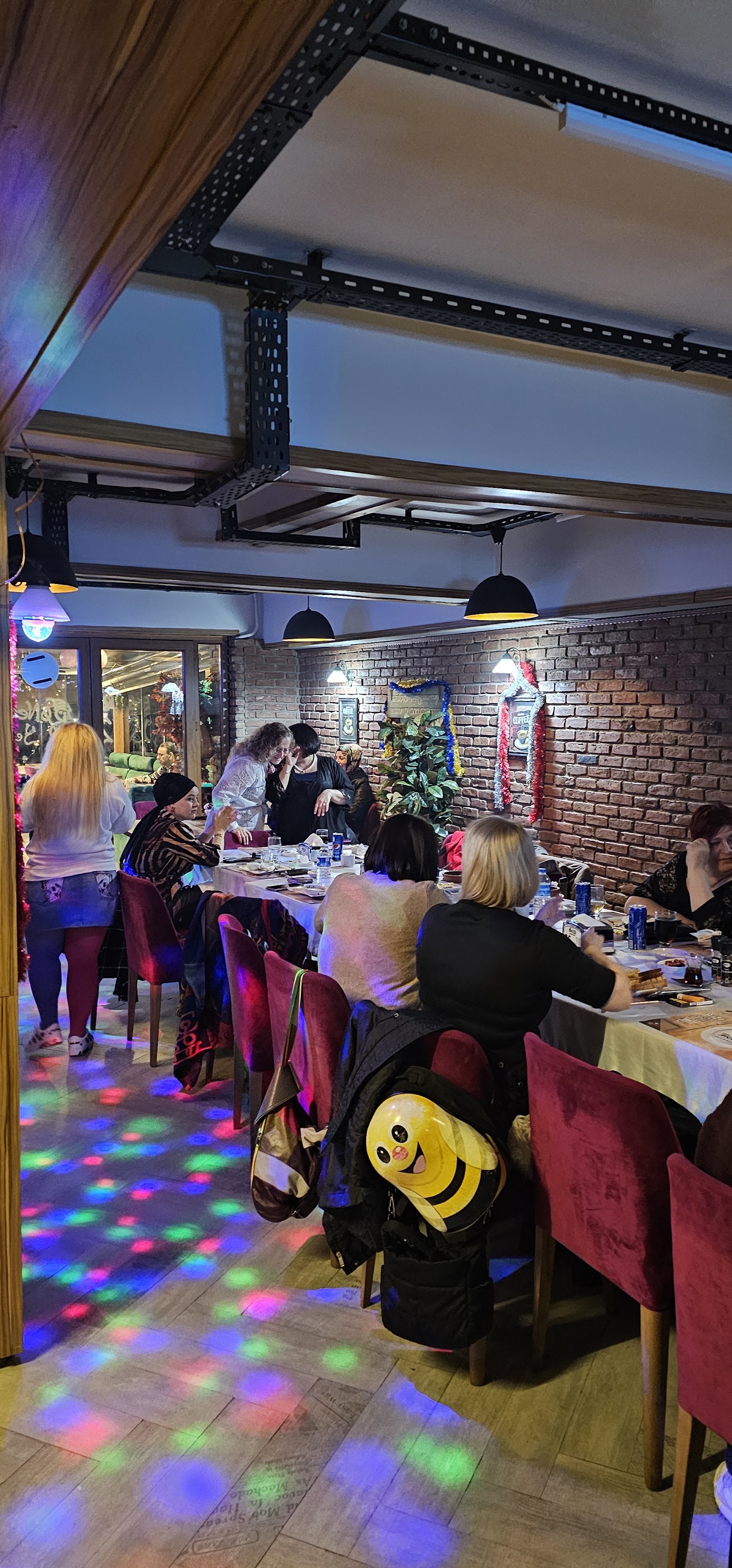 Biggbrocafe mekanı