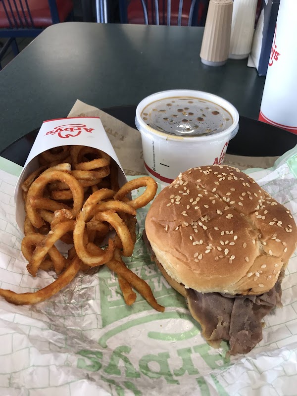 Photo by Jonathan Robertson