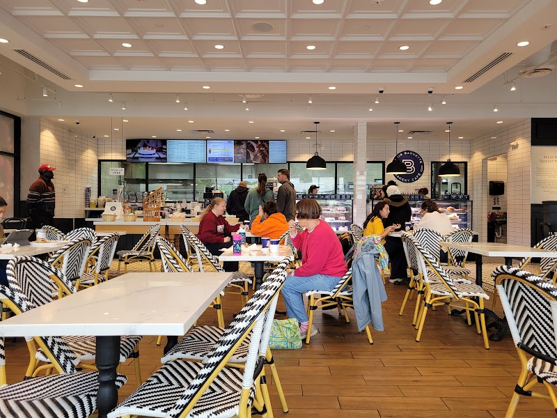 Paris Baguette photo 2