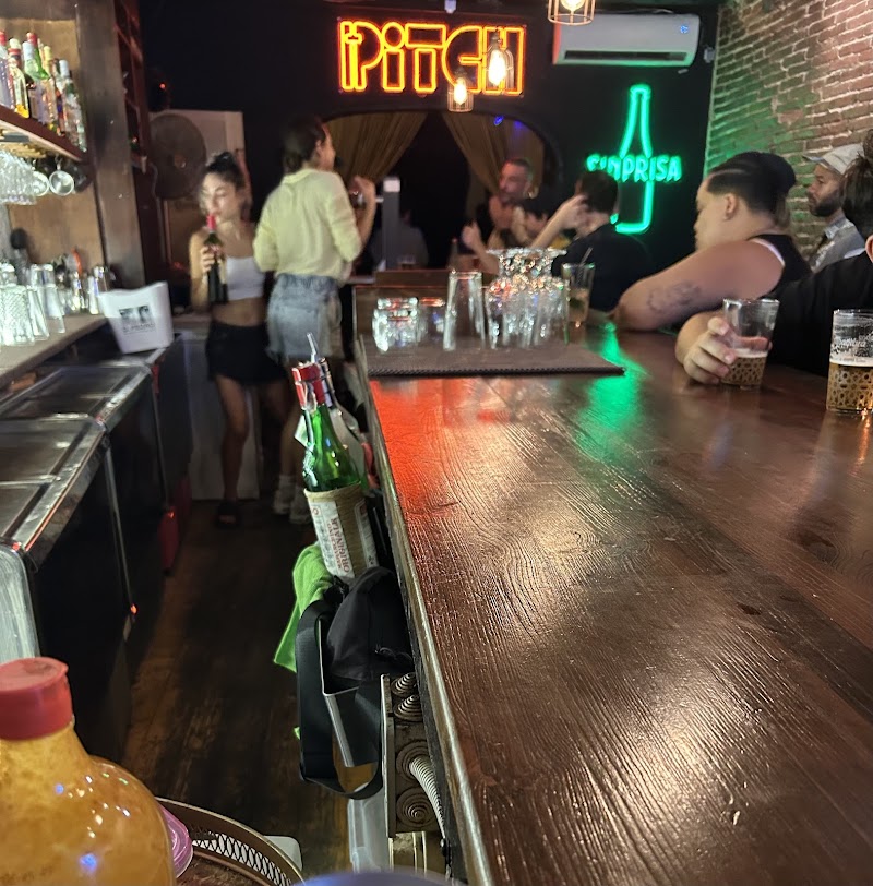 Pitch - Hip Hop Bar