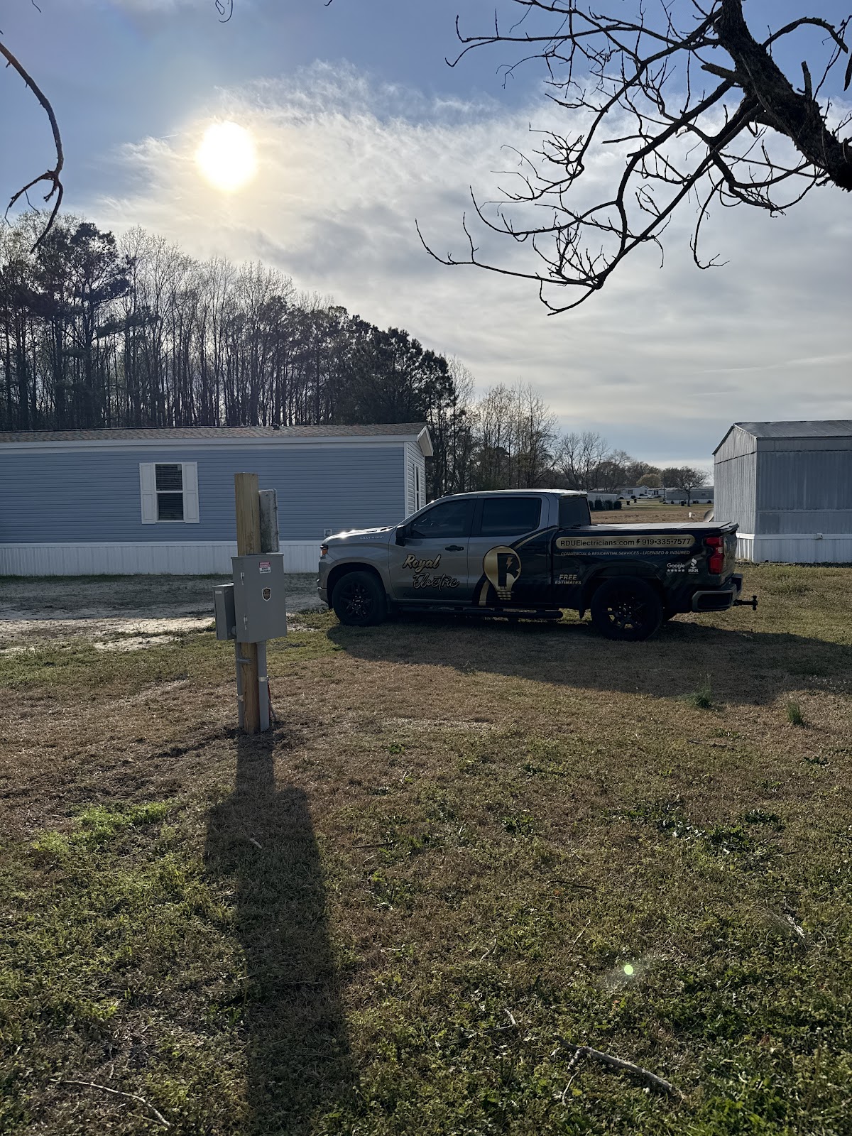 Royal Electric Services of Raleigh, NC team