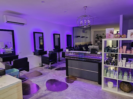 Bella-T Hair Studios