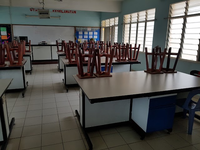 SJK(T) BANDAR INDERA MAHKOTA photo 2