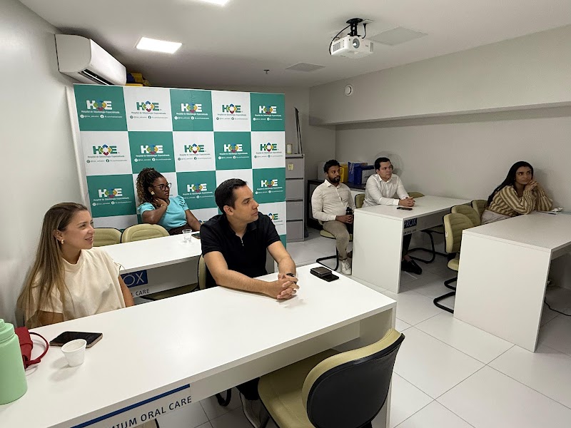 Hoe Hospital Odontológico Especializado em Implante Dentário - foto 2