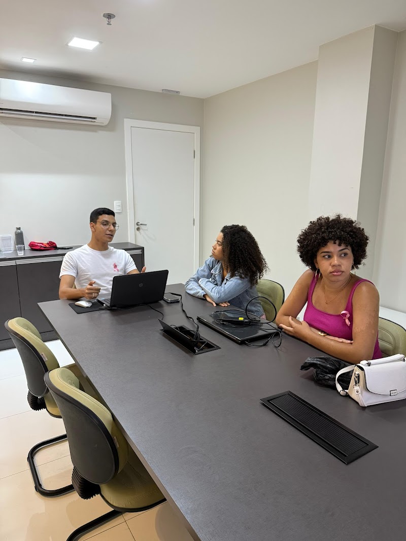 Hoe Hospital Odontológico Especializado em Implante Dentário - foto 4