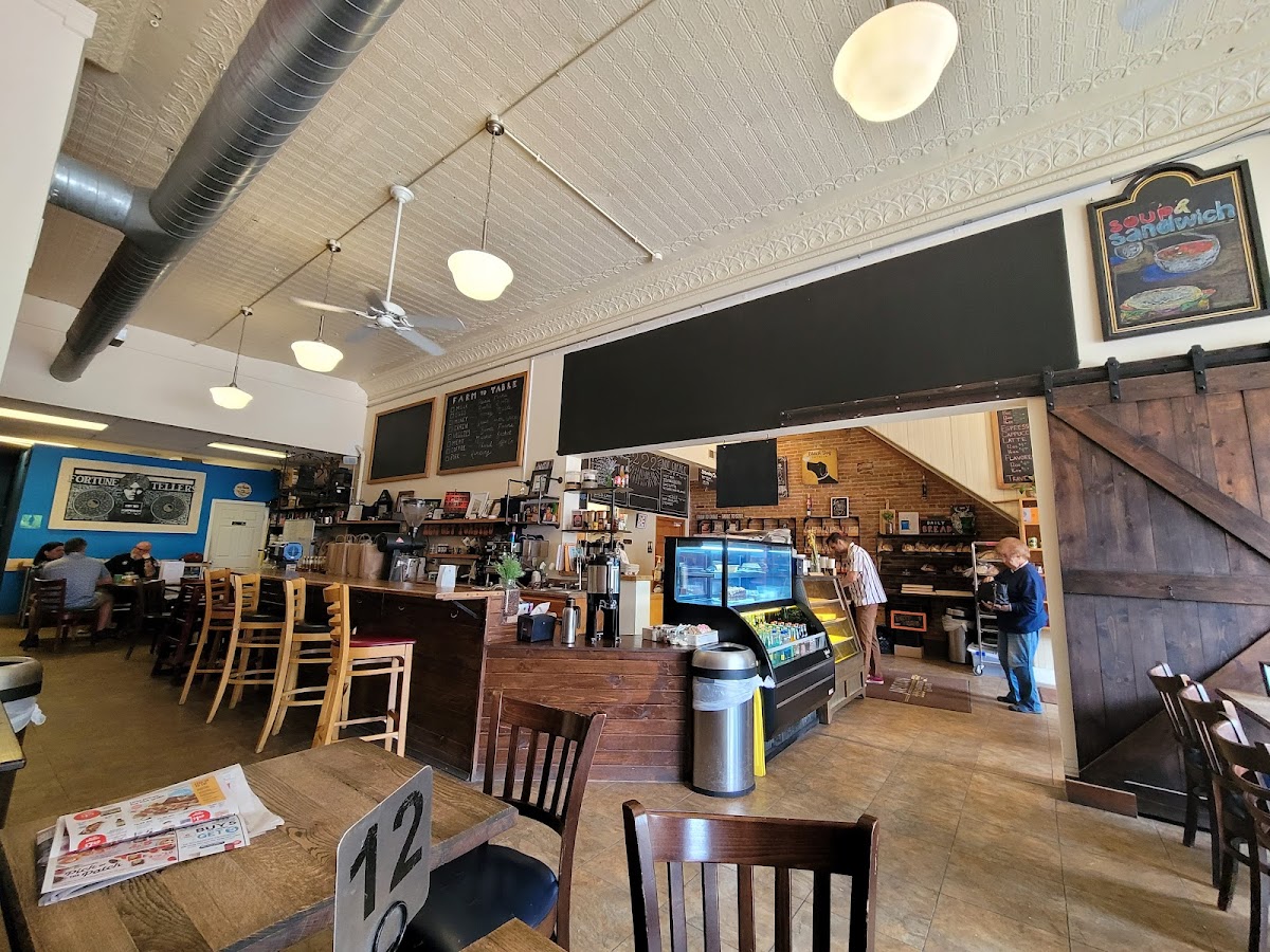 222 Artisan Bakery photo 4