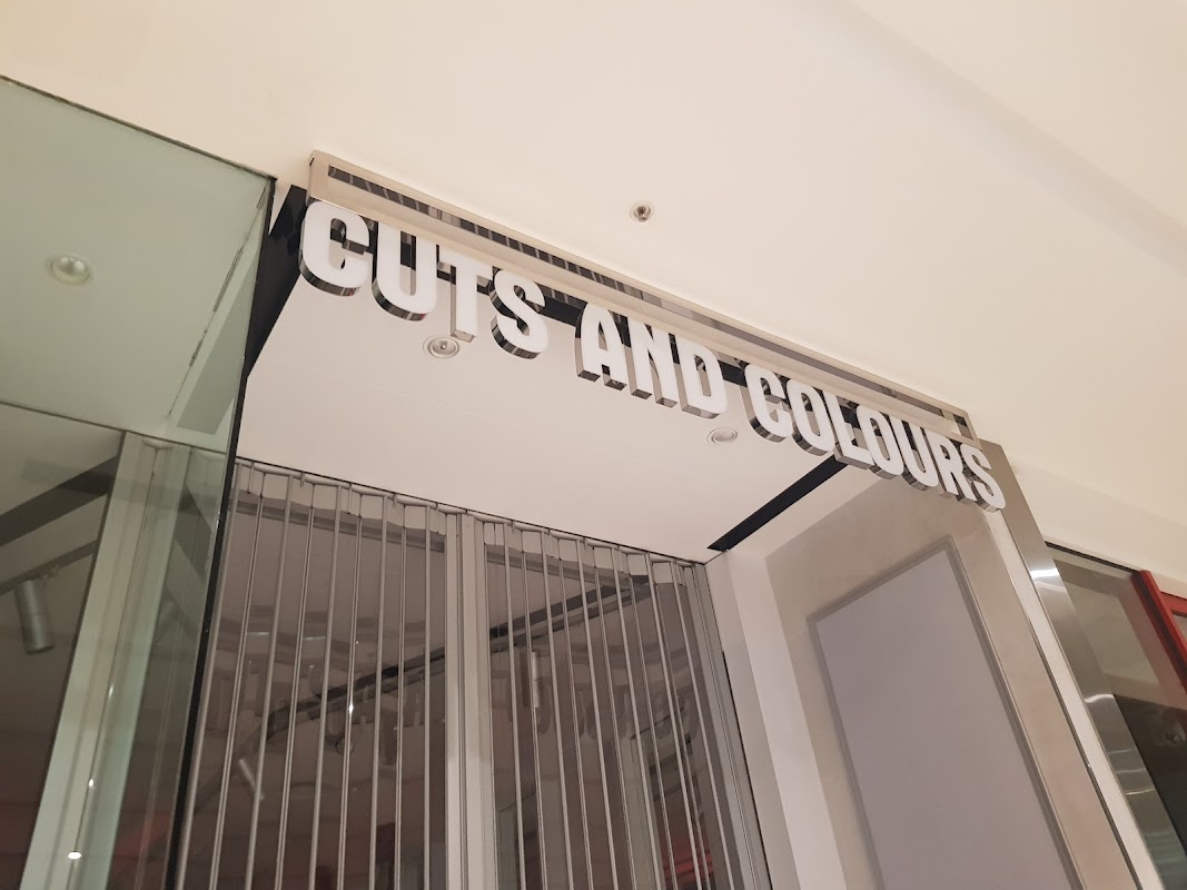 Cuts Only Doncaster photo 1