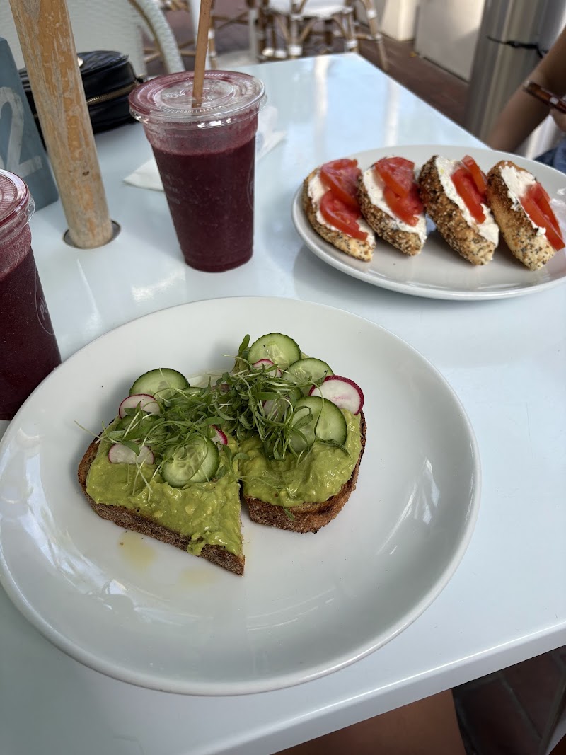 Pura Vida Miami photo 3
