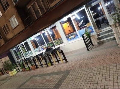 KÖŞEM CAFE BİLARDO PLAY STATİON OYUN SALONU - Kafe