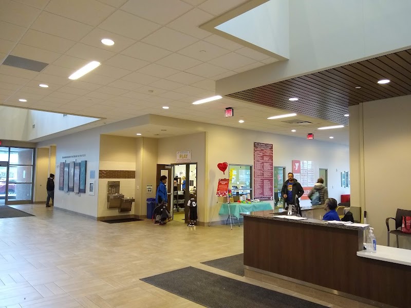 Irsay Family YMCA at CityWay photo 4
