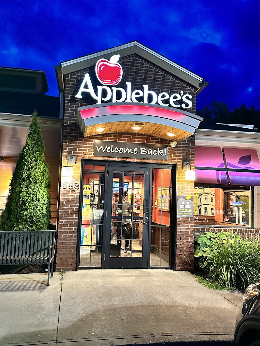 Applebee’s Grill + Bar
